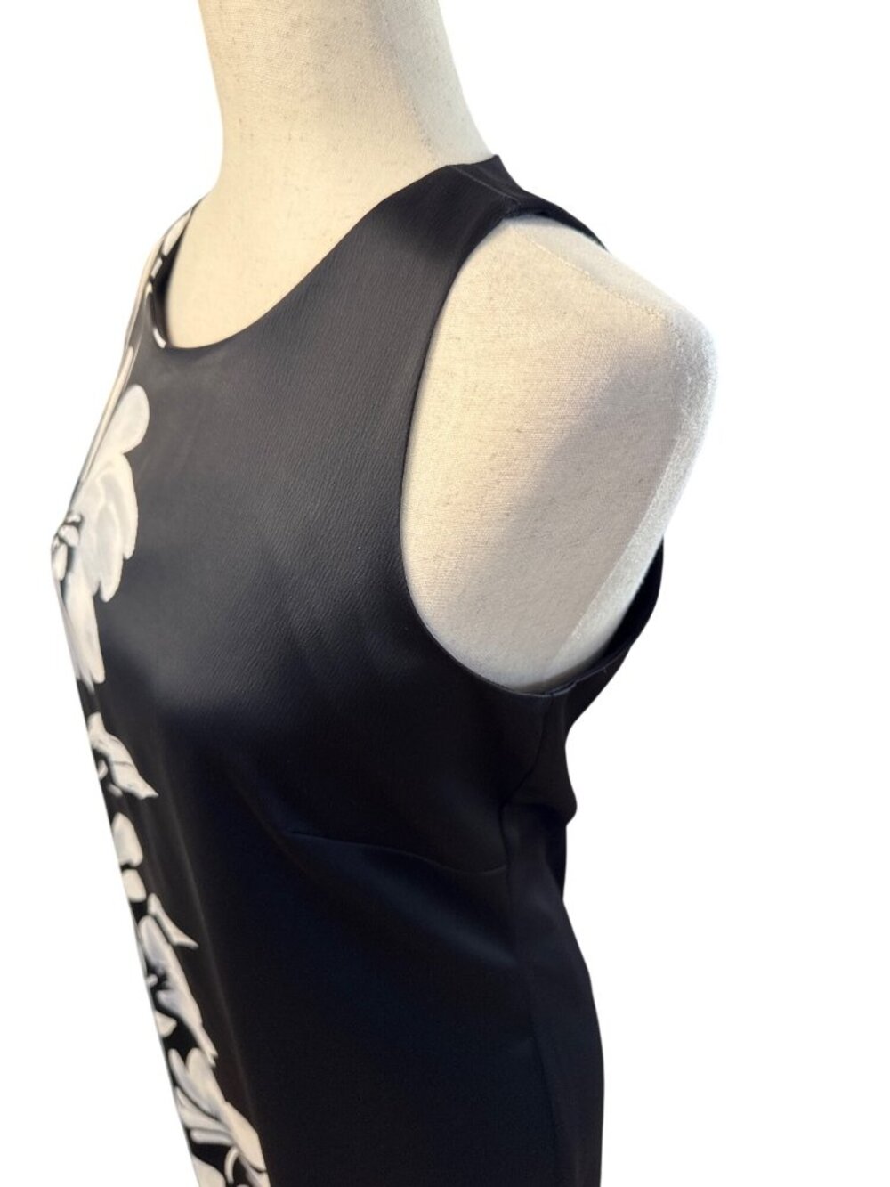 Anne Klein Womens Sleeveless Fitted Midi Dress~Size 4~Black Floral Fit NWT L1617 - Picture 3 of 9